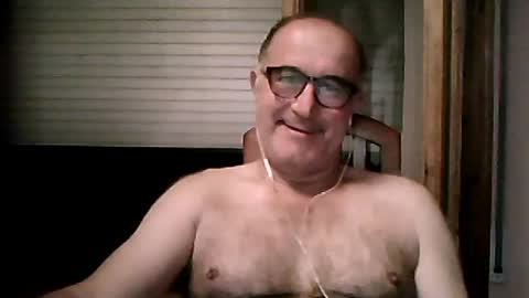 Snapshot of shymmy10 chatting on July 3, 2:18 am shymmy10 online show from July 3, 2:18 am