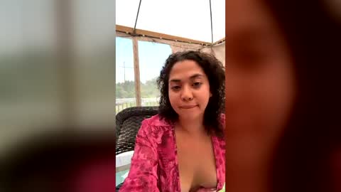 Snapshot of shymom23 chatting on July 17, 3:50 pm shymom23 online show from July 17, 3:50 pm