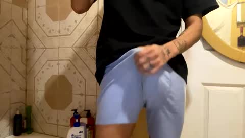 shyyyguyyy59 online show from March 14, 11:26 am