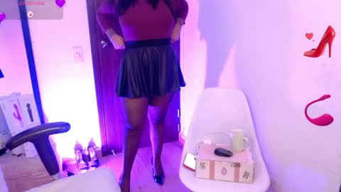 Snapshot of sia_ellis chatting on June 9, 12:00 am Salome Next streaming 11102024 online show from June 9, 12:00 am