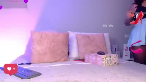 Snapshot of sia_ellis chatting on June 18, 1:06 am Salome Next streaming 11102024 online show from June 18, 1:06 am