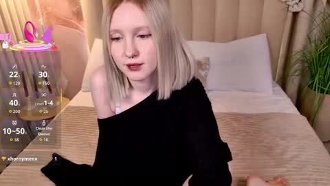 Snapshot of sia_hart chatting on May 10, 11:59 am Sia online show from May 10, 11:59 am