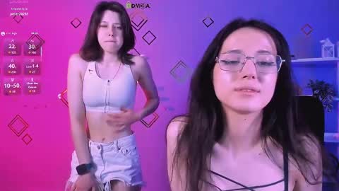 sia_moon1 online show from June 1, 6:48 am