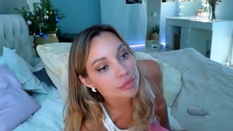 sialone online show from December 20, 5:47 am