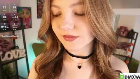 Vicki online show from April 25, 4:37 am