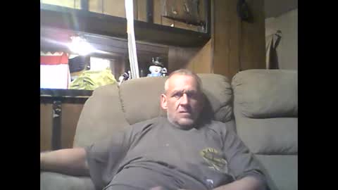 Snapshot of sickone6669947170 chatting on November 6, 7:37 pm Bill online show from November 6, 7:37 pm