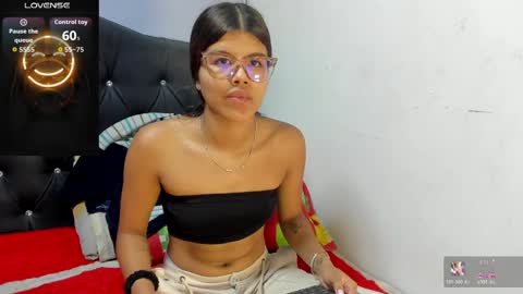 sidney_brownn online show from March 29, 10:54 pm