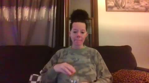 Mrs. St. Patrickk online show from December 4, 1:03 am