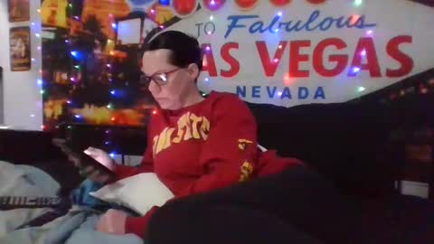 Mrs. St. Patrickk online show from January 27, 5:15 pm