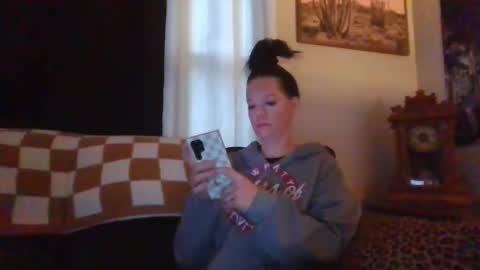 Mrs. St. Patrickk online show from February 3, 4:56 pm