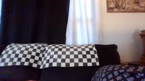 Snapshot of sidneyraee chatting on March 8, 3:38 pm Mrs. St. Patrickk online show from March 8, 3:38 pm