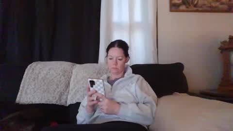 Snapshot of sidneyraee chatting on April 10, 4:33 pm Mrs. St. Patrickk online show from April 10, 4:33 pm