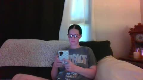 Snapshot of sidneyraee chatting on April 23, 5:04 pm Mrs. St. Patrickk online show from April 23, 5:04 pm