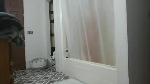 Snapshot of sidneyraee chatting on May 29, 2:37 pm Mrs. St. Patrickk online show from May 29, 2:37 pm