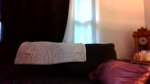 Snapshot of sidneyraee chatting on June 7, 4:11 pm Mrs. St. Patrickk online show from June 7, 4:11 pm