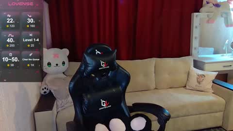 Snapshot of sidny_blush chatting on November 16, 5:02 am Sidny online show from November 16, 5:02 am