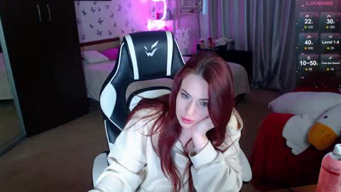 Snapshot of sidny_blush chatting on March 27, 8:26 am Sidny online show from March 27, 8:26 am