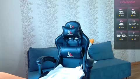 Snapshot of sidny_blush chatting on May 13, 6:22 am Sidny online show from May 13, 6:22 am