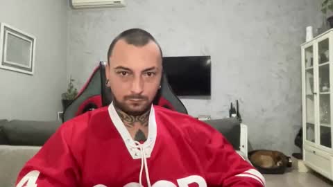 sidvicious23cm online show from December 4, 4:27 pm