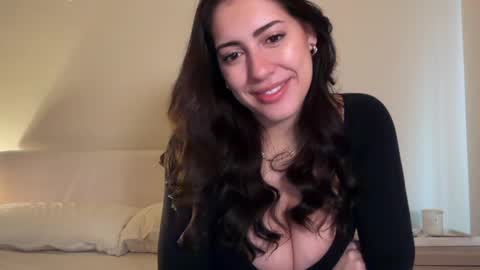 Snapshot of sieena chatting on June 3, 10:15 pm Siena online show from June 3, 10:15 pm