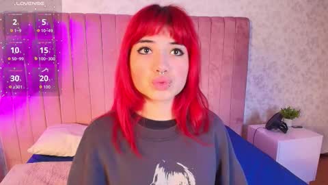 Sienna Desieree online show from December 22, 12:57 pm