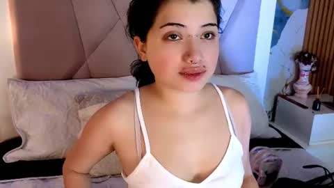 Sienna Desieree online show from June 12, 11:53 am