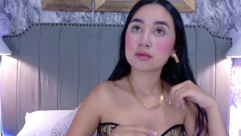 Camila Vargas online show from October 1, 12:33 pm