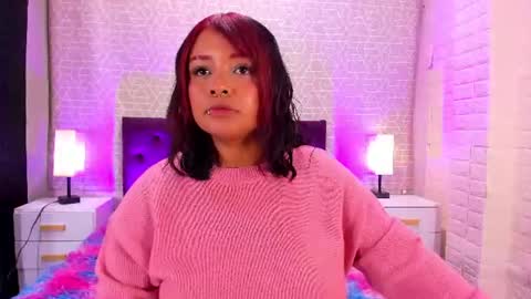 sienna_lux01 online show from July 8, 3:33 am