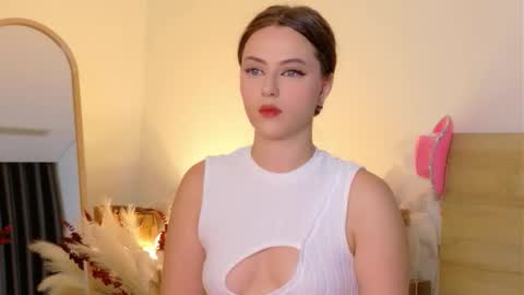 sienna_voss online show from September 28, 8:25 pm