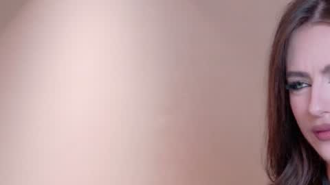 sienna_voss online show from July 30, 9:25 pm