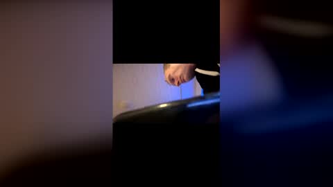 Snapshot of siergiej6969 chatting on December 19, 8:10 am R online show from December 19, 8:10 am