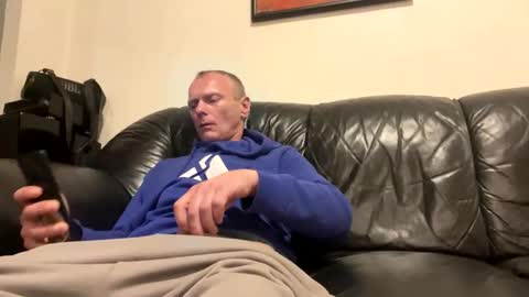 Snapshot of siergiej6969 chatting on February 3, 6:00 am R online show from February 3, 6:00 am