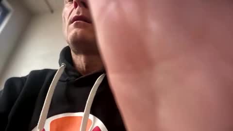 Snapshot of siergiej6969 chatting on February 5, 10:53 am R online show from February 5, 10:53 am