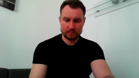 Snapshot of siggurd7one chatting on April 11, 6:40 am Orlando online show from April 11, 6:40 am