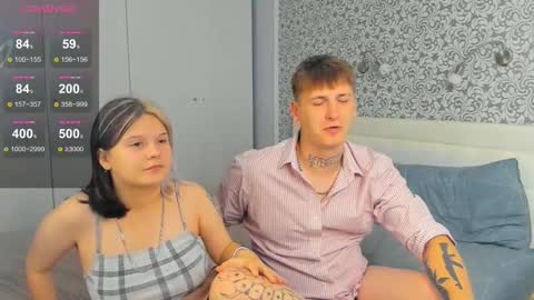 Snapshot of silentorbit chatting on October 17, 5:54 am Jessica and Sam online show from October 17, 5:54 am