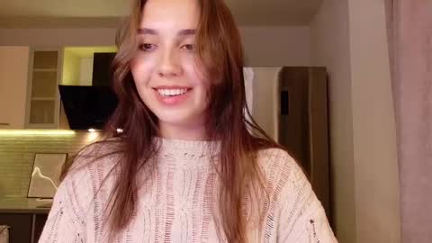 You fav Miss Si online show from September 13, 4:51 pm