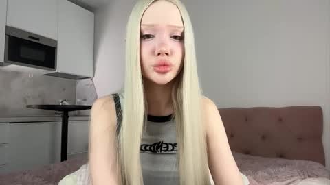 Diana  online show from October 1, 5:52 pm