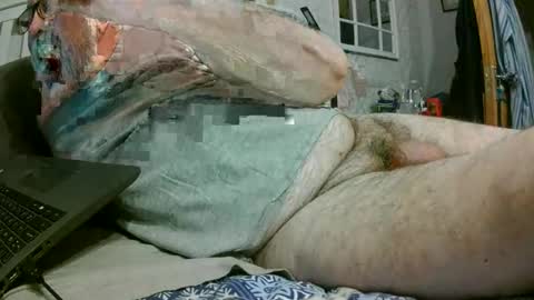 sillyoldman45221063 online show from May 15, 11:45 pm