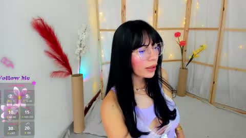 Snapshot of silvanna_moore chatting on October 2, 4:14 pm Silvanna online show from October 2, 4:14 pm