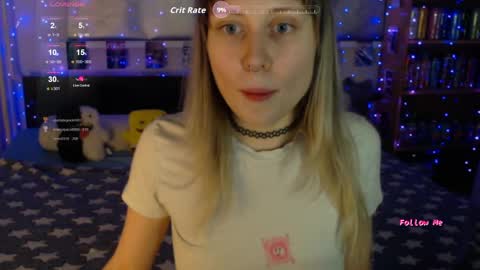 Snapshot of silvercherub chatting on March 8, 7:17 pm silvercherub online show from March 8, 7:17 pm