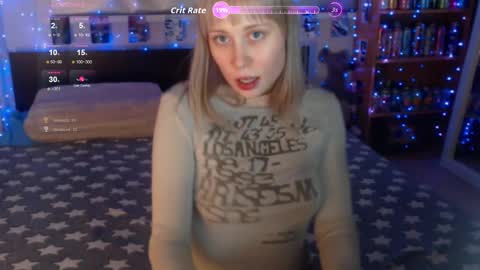 Snapshot of silvercherub chatting on March 23, 7:40 pm silvercherub online show from March 23, 7:40 pm