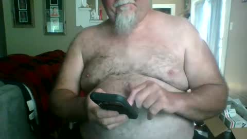silverdadbod26 online show from July 10, 3:14 pm