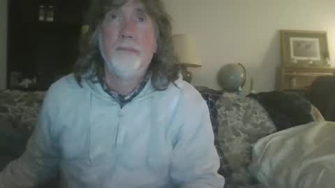 silverfunfox online show from February 18, 6:42 am