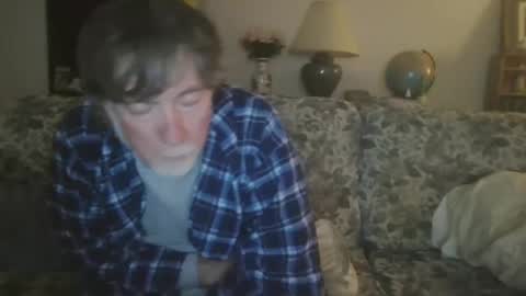 silverfunfox online show from May 16, 4:20 am