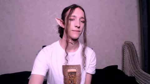 silvermuse online show from October 23, 2:44 am