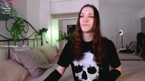 Snapshot of silvermuse chatting on March 8, 10:46 pm silvermuse online show from March 8, 10:46 pm