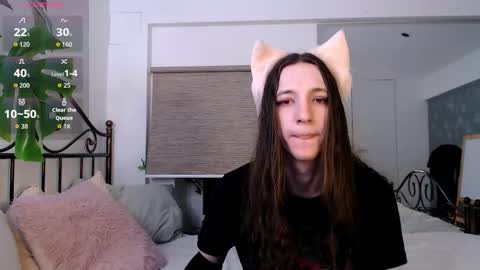 Snapshot of silvermuse chatting on March 18, 10:13 pm silvermuse online show from March 18, 10:13 pm