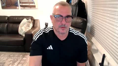 silveroli187 online show from December 18, 3:51 pm