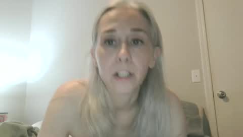 silversuccubus online show from September 28, 2:22 pm