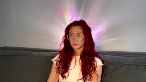 Snapshot of silvia998 chatting on May 24, 4:34 pm silvia998 online show from May 24, 4:34 pm